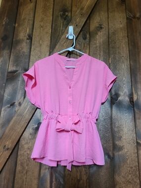 Timing Pink Split-Neck Tunic Tie Waist Blouse Size S Peplum Button Front Top